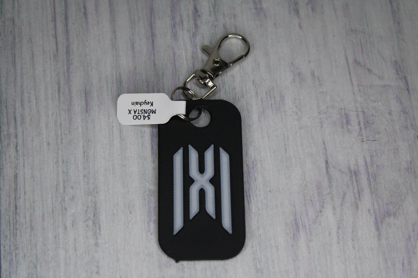 MONSTA X Logo Keychain