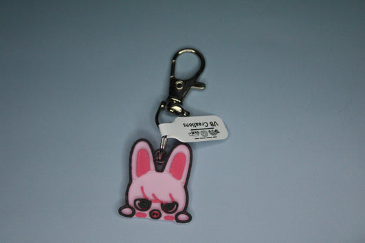 DWAEKKI Peek-a-boo Keychain