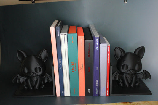 Vampire Bat Bookend