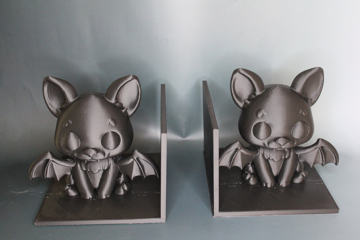 Vampire Bat Bookend